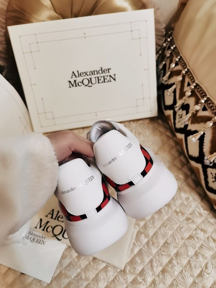 Alexander Mcqueen Couple Shoes AMS00008